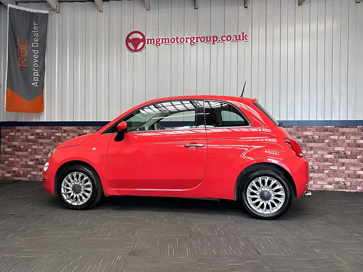 Used 2015 Fiat 500 Lounge Glam Coral Pink - Interior and Exterior details 14