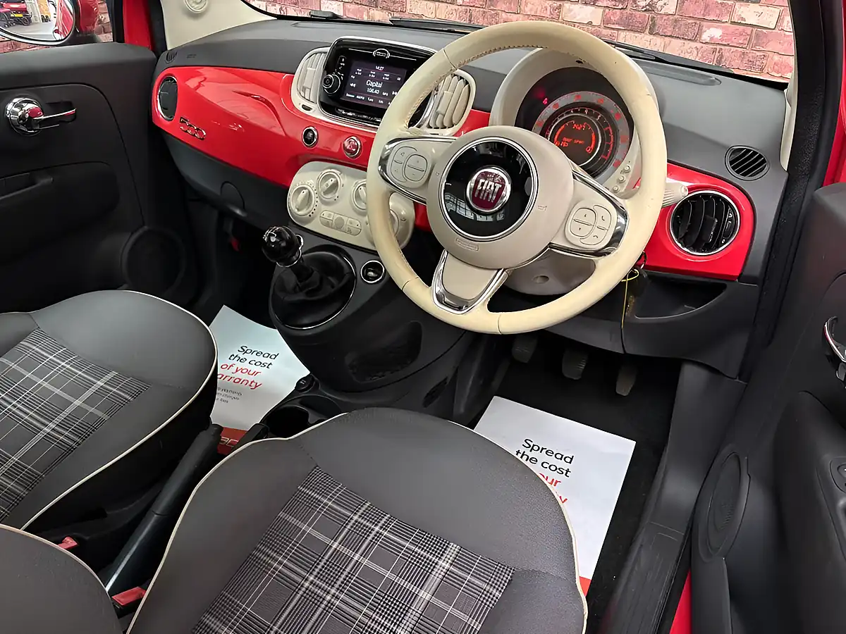 Used 2015 Fiat 500 Lounge Glam Coral Pink - Interior and Exterior details 7