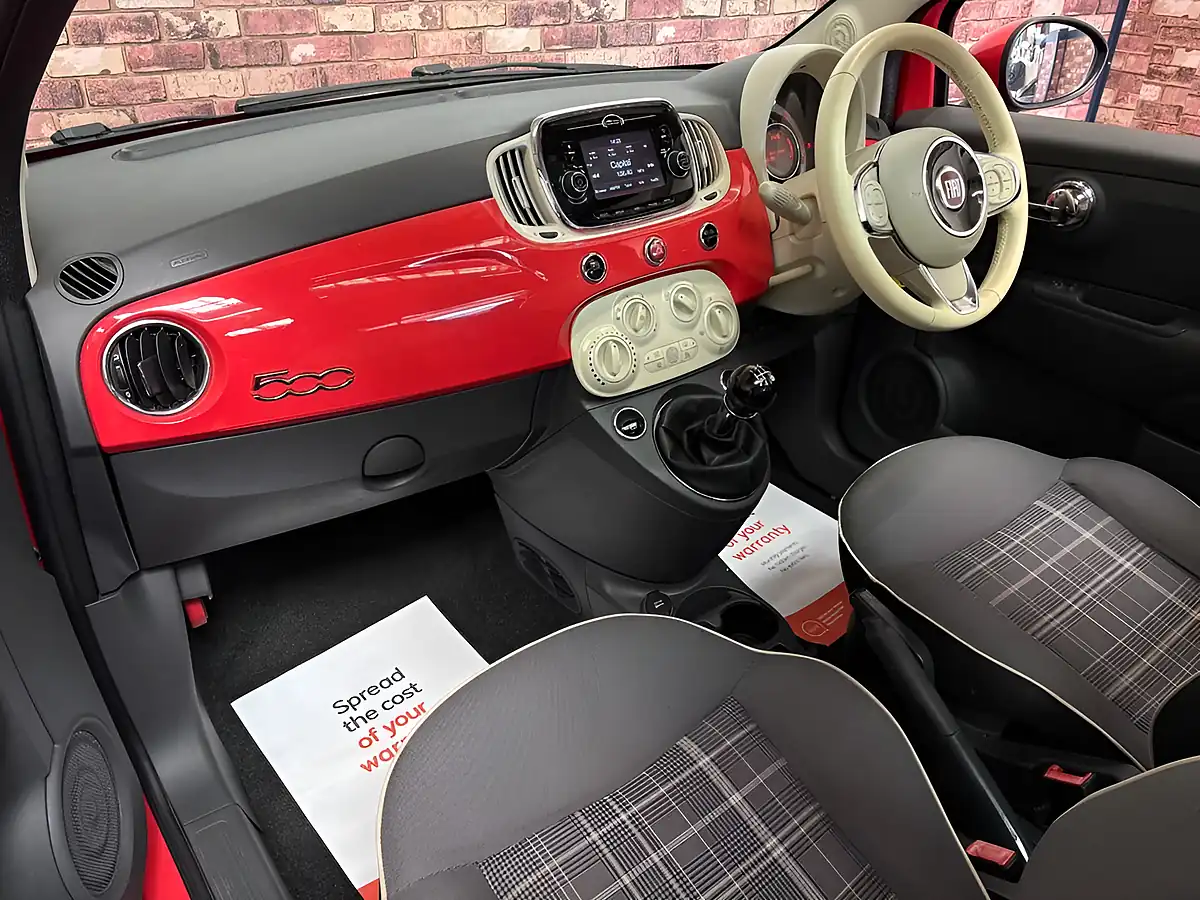 Used 2015 Fiat 500 Lounge Glam Coral Pink - Interior and Exterior details 9