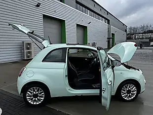 Used 2015 Fiat 500 Lounge Green - Interior and Exterior details 10