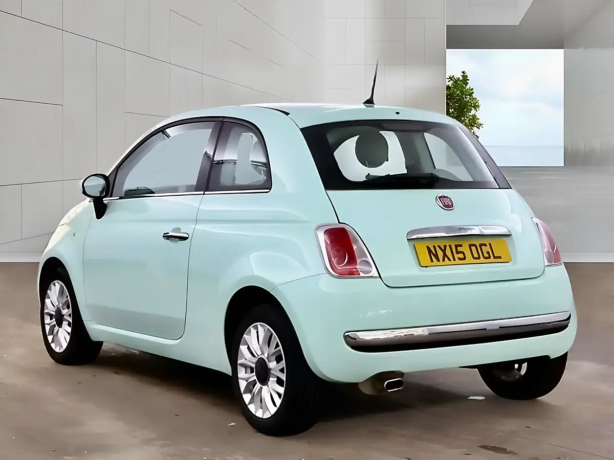 Used 2015 Fiat 500 Lounge Green - Interior and Exterior details 5