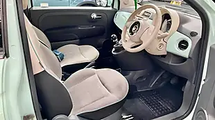 Used 2015 Fiat 500 Lounge Green - Interior and Exterior details 9