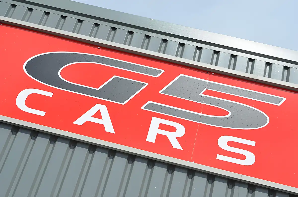 Used 2015 Fiat 500 Lounge Green - Interior and Exterior details 18