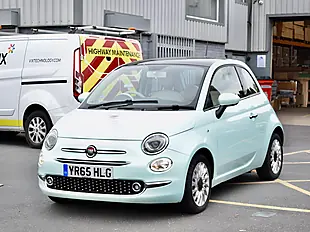 Used 2015 Fiat 500 Lounge Green - Interior and Exterior details 3