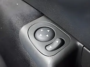Used 2015 Fiat 500 Lounge Green - Interior and Exterior details 12