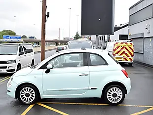Used 2015 Fiat 500 Lounge Green - Interior and Exterior details 4