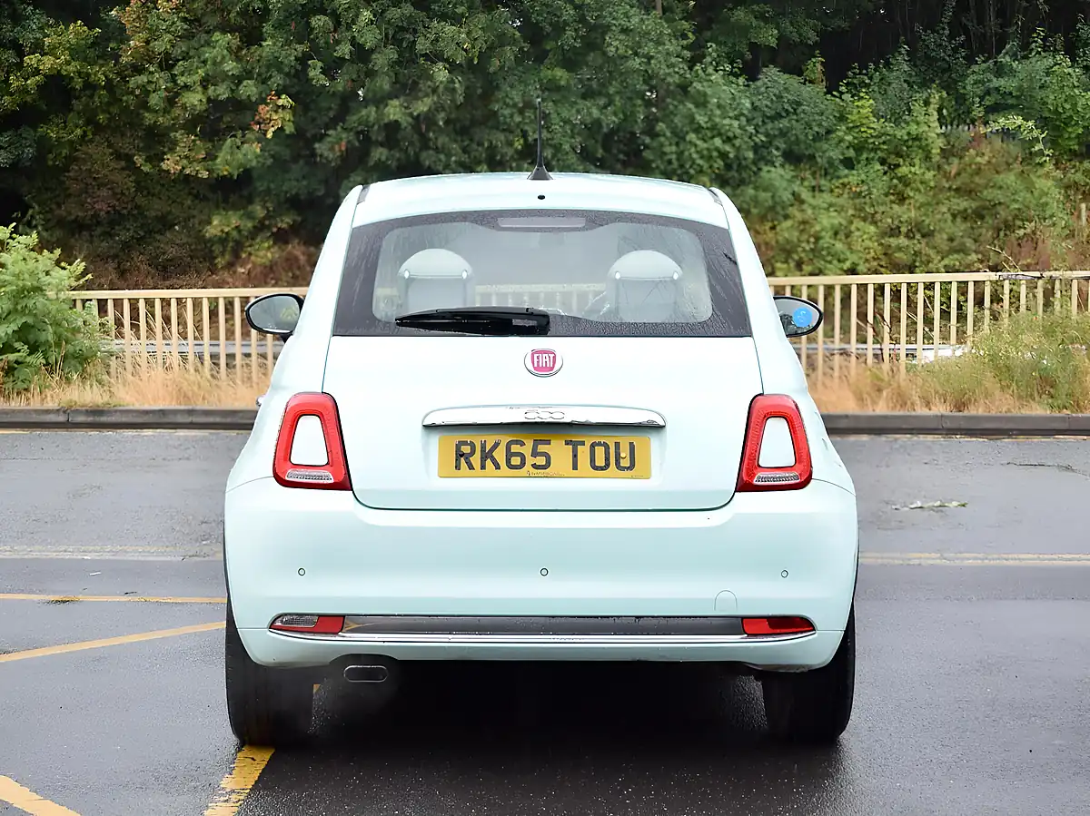 Used 2015 Fiat 500 Lounge Green - Interior and Exterior details 6
