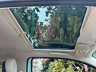 Used 2015 Fiat 500 Lounge Green - Interior and Exterior details 11