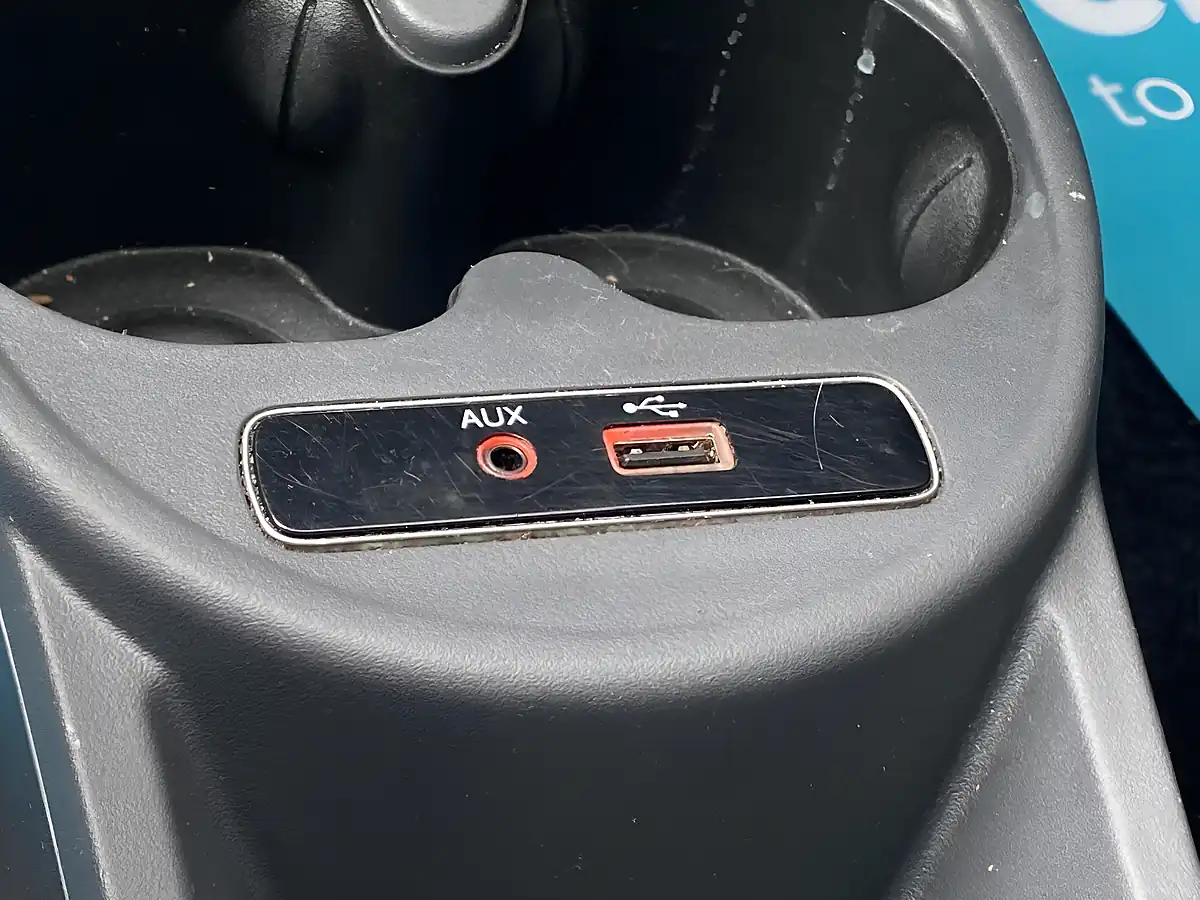 Used 2015 Fiat 500 Lounge Pink - Interior and Exterior details 14