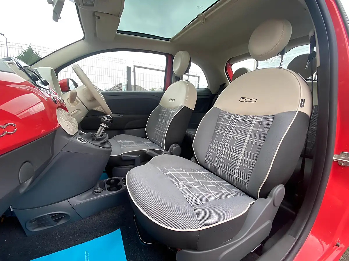 Used 2015 Fiat 500 Lounge Pink - Interior and Exterior details 17