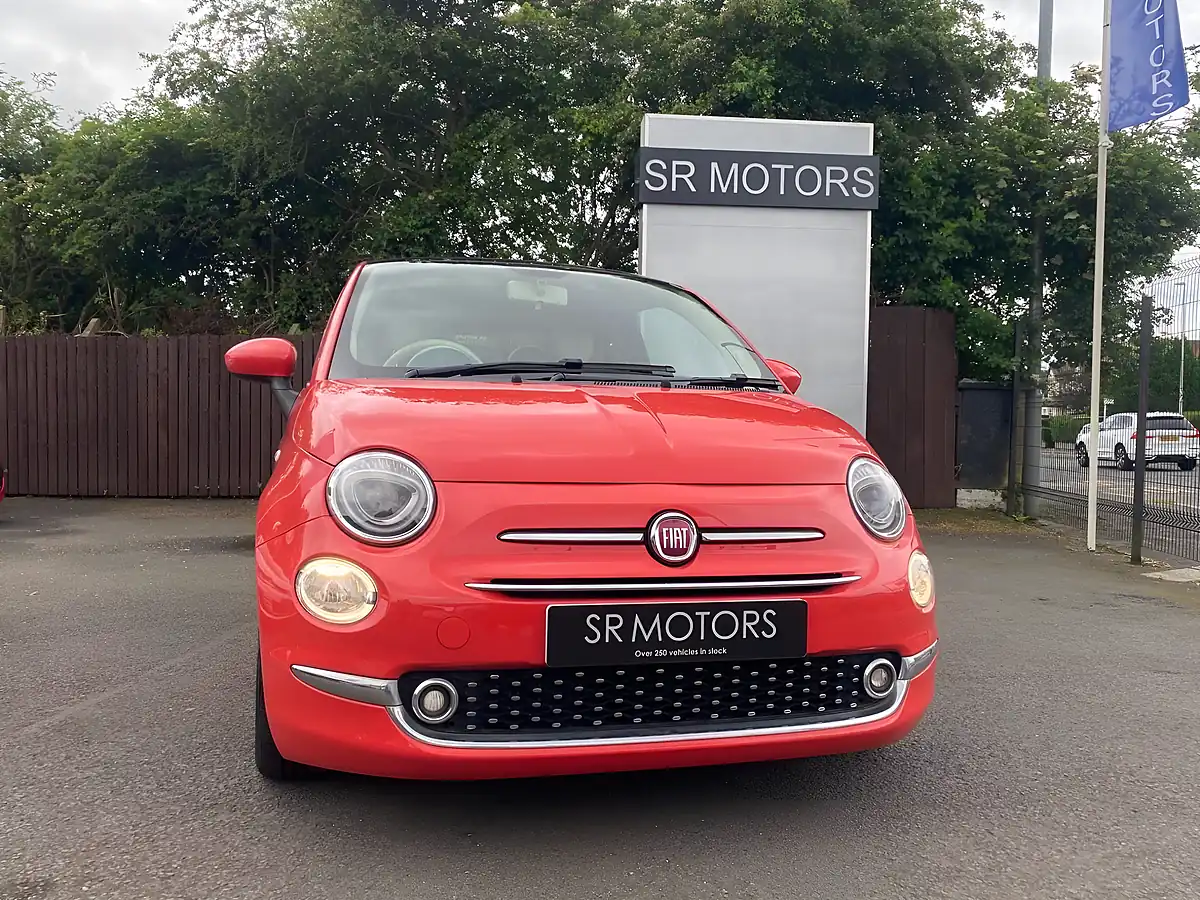 Used 2015 Fiat 500 Lounge Pink - Interior and Exterior details 2