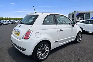 Used 2015 Fiat 500 Lounge White - Interior and Exterior details 7