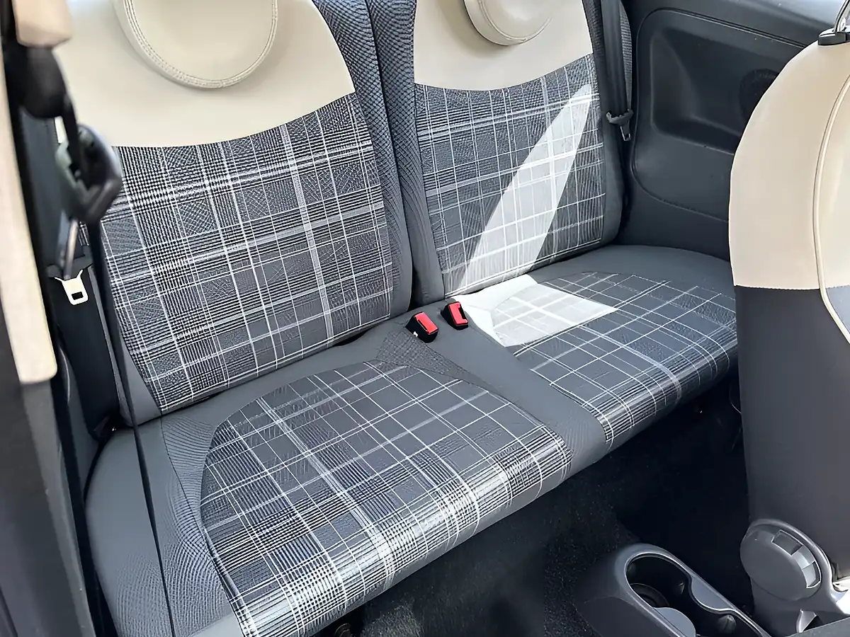 Used 2015 Fiat 500 Lounge White - Interior and Exterior details 14