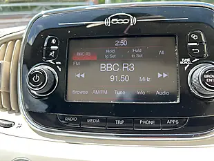 Used 2015 Fiat 500 Lounge White - Interior and Exterior details 18