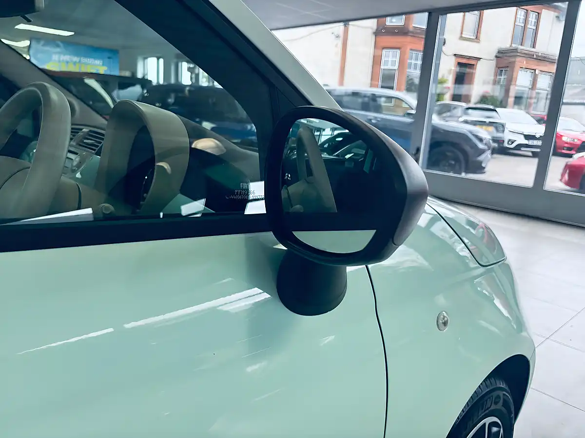 Used 2015 Fiat 500 Pop Euro 6 Green - Interior and Exterior details 6