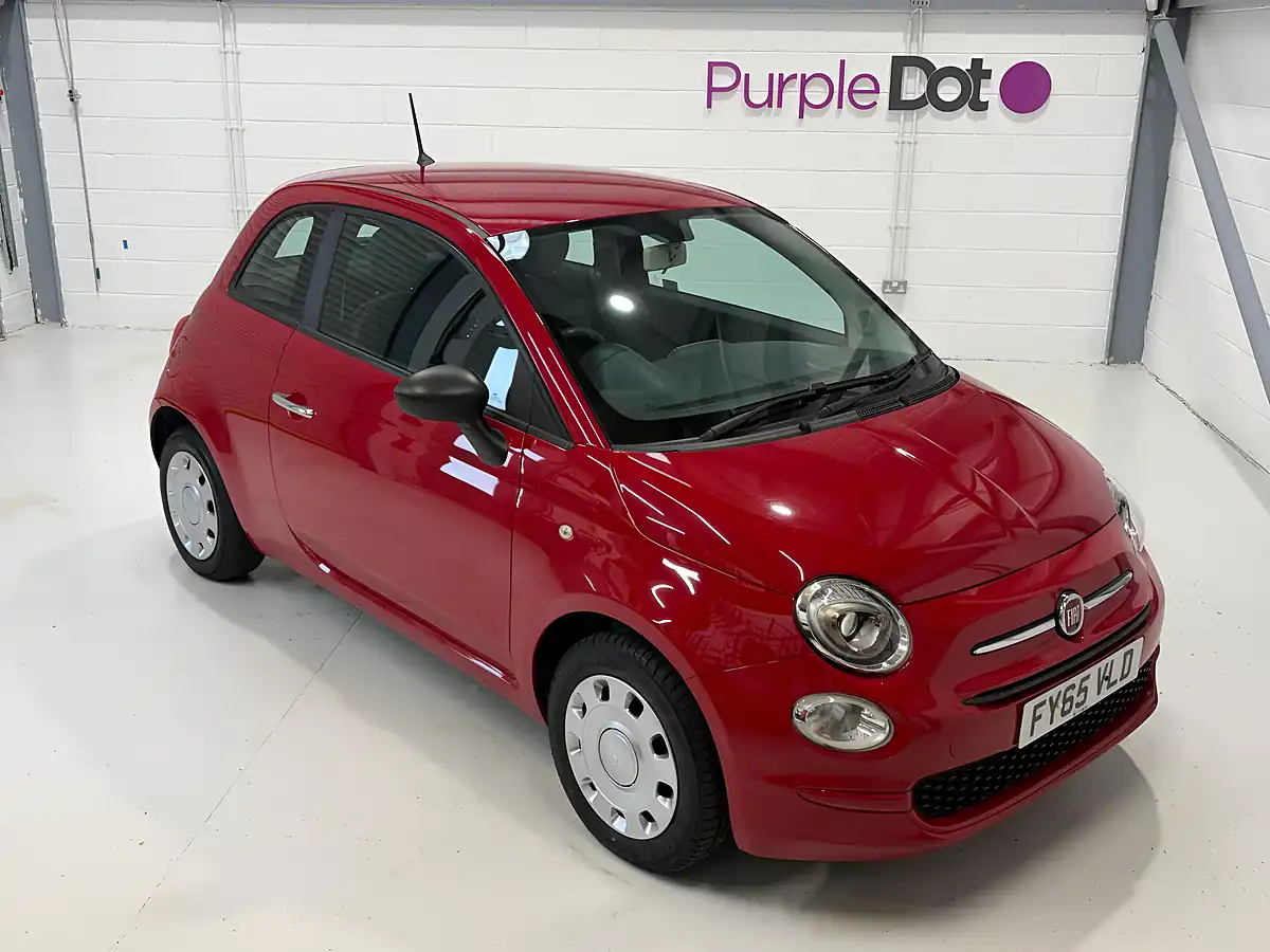 Used 2015 Fiat 500 Pop Red - Front View