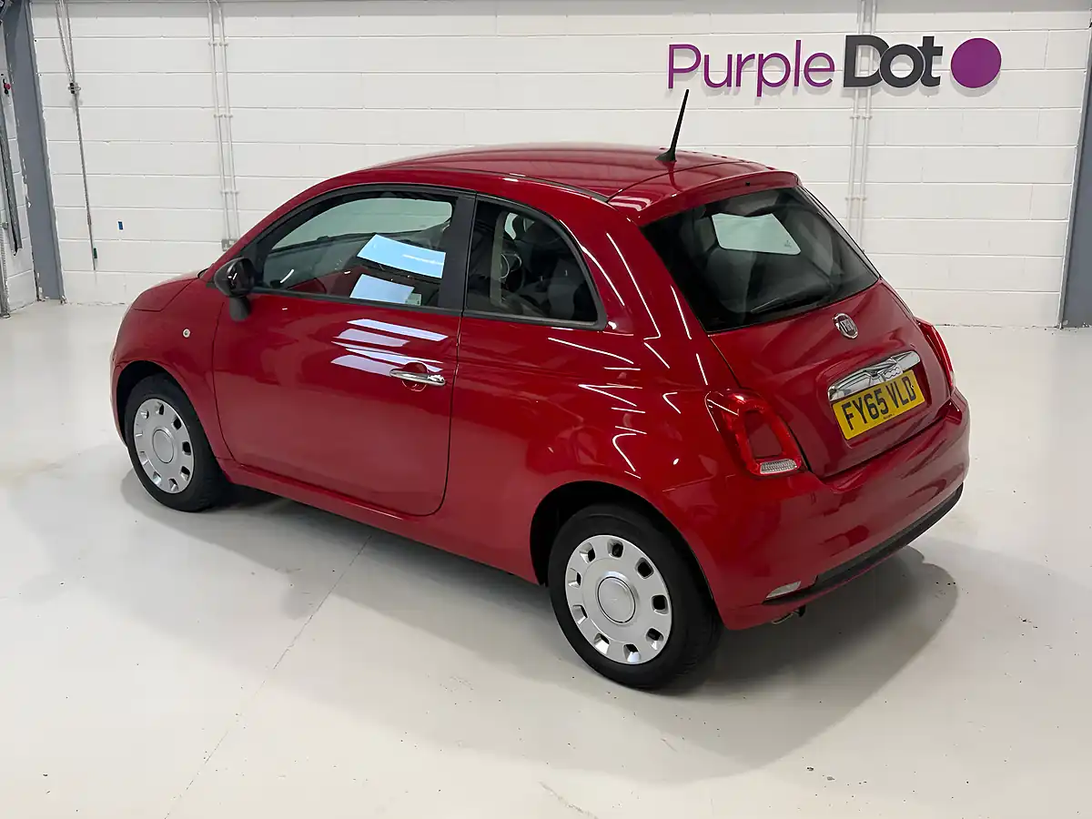 Used 2015 Fiat 500 Pop Red - Interior and Exterior details 3