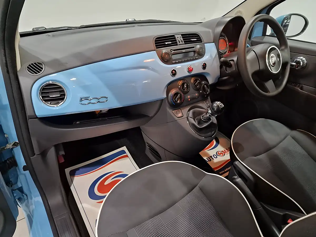 Used 2015 Fiat 500 Pop Star Blue - Interior and Exterior details 19