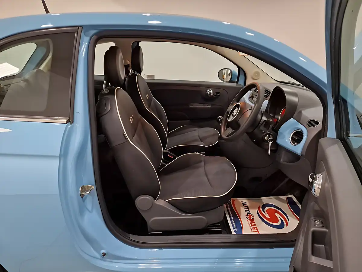 Used 2015 Fiat 500 Pop Star Blue - Interior and Exterior details 9