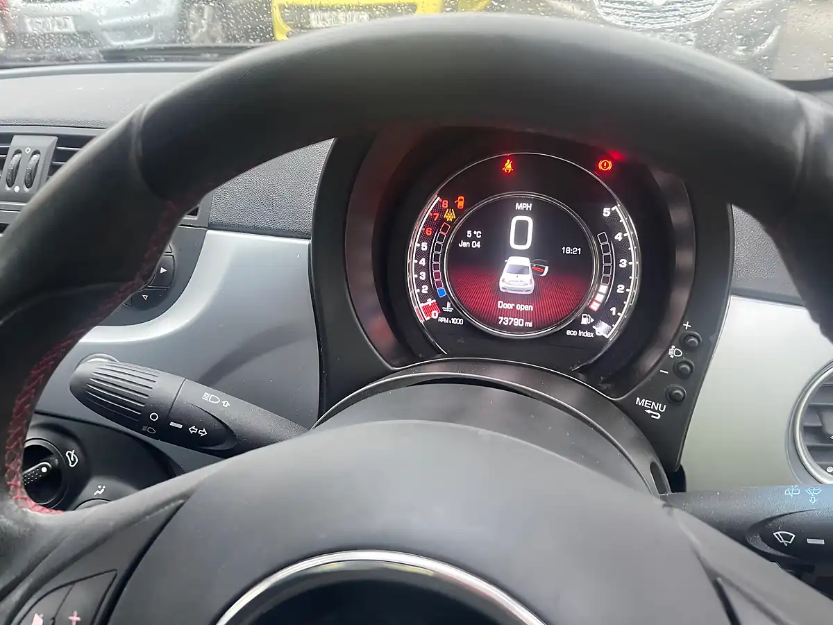 Used 2015 Fiat 500 S Blue - Interior and Exterior details 14