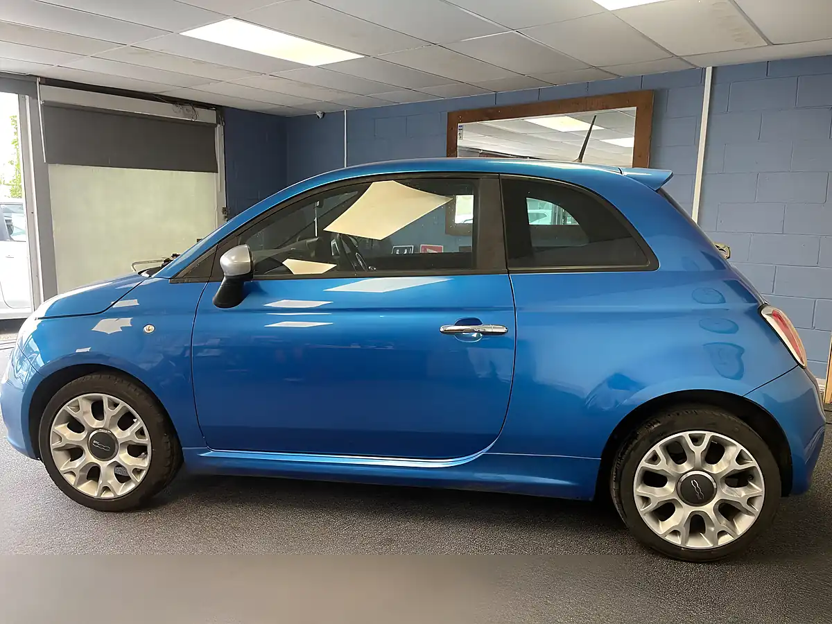 Used 2015 Fiat 500 S Blue - Interior and Exterior details 4
