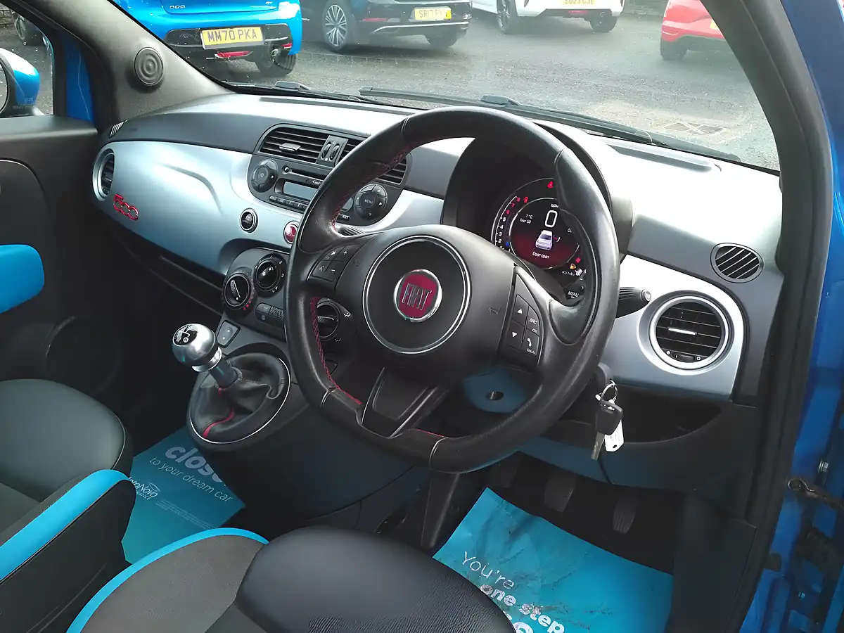 Used 2015 Fiat 500 S Blue - Interior and Exterior details 11