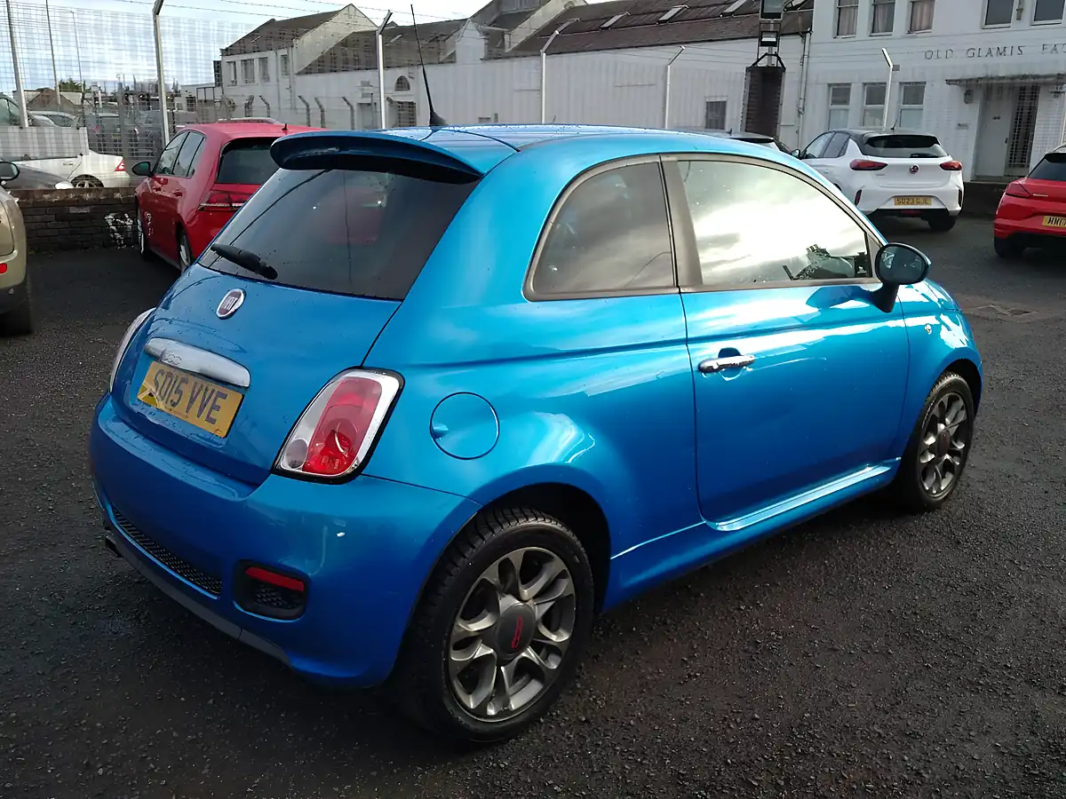 Used 2015 Fiat 500 S Blue - Interior and Exterior details 5