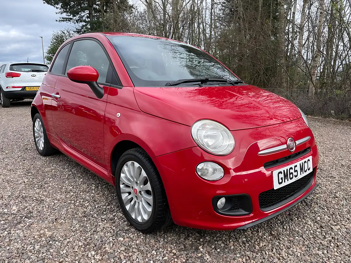 Used 2015 Fiat 500 S Red - Front View