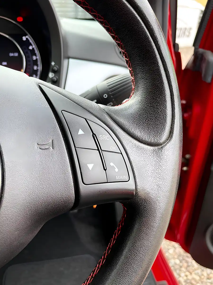 Used 2015 Fiat 500 S Red - Interior and Exterior details 17