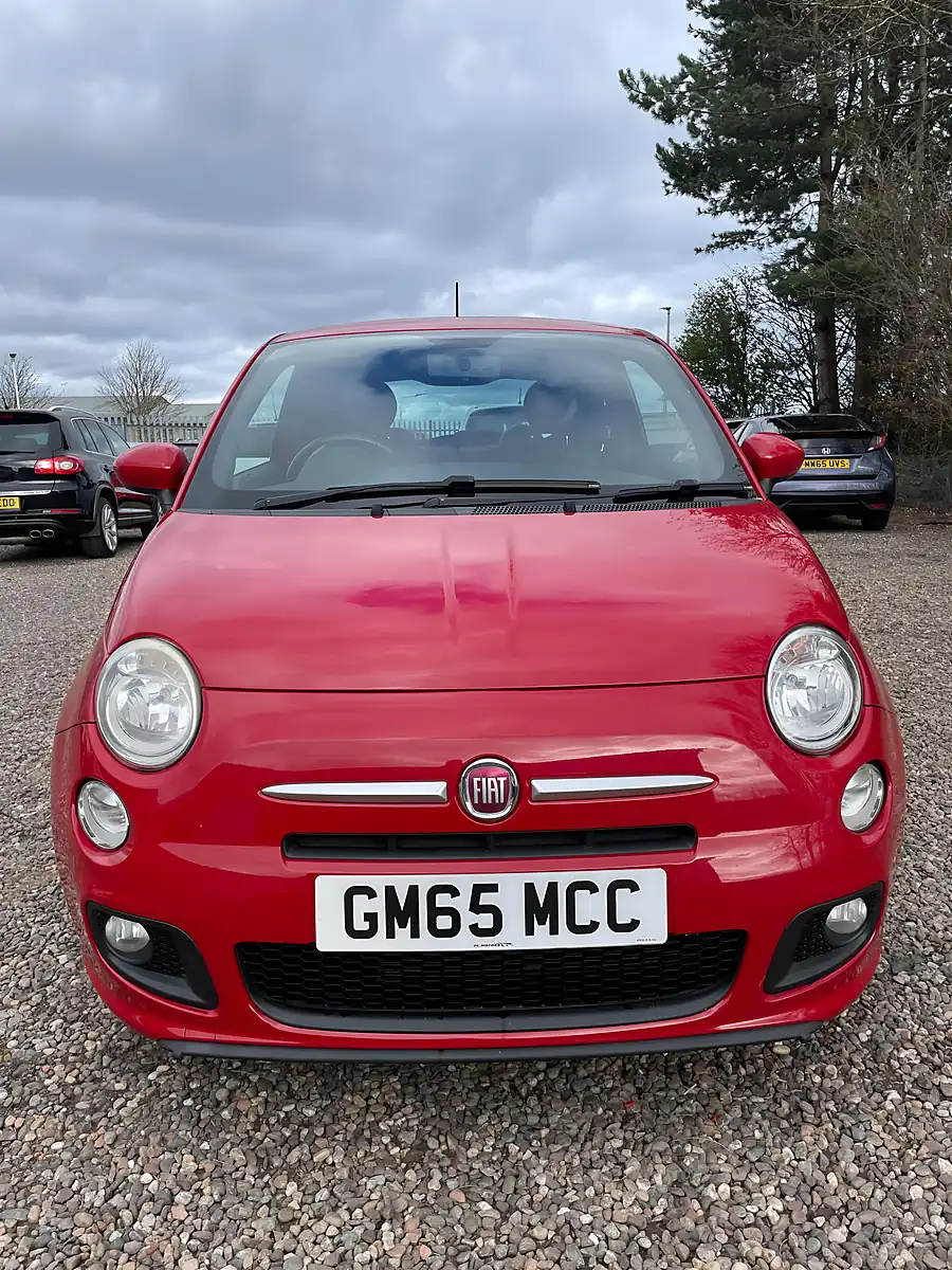 Used 2015 Fiat 500 S Red - Interior and Exterior details 9