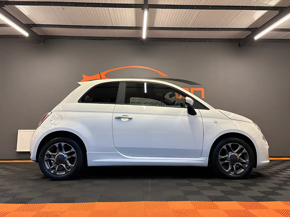 Used 2015 Fiat 500 S White - Interior and Exterior details 5