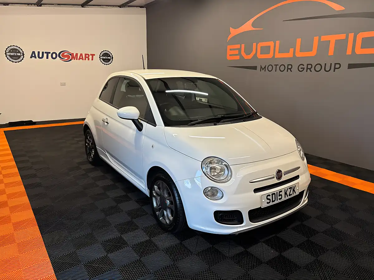 Used 2015 Fiat 500 S White - Interior and Exterior details 8
