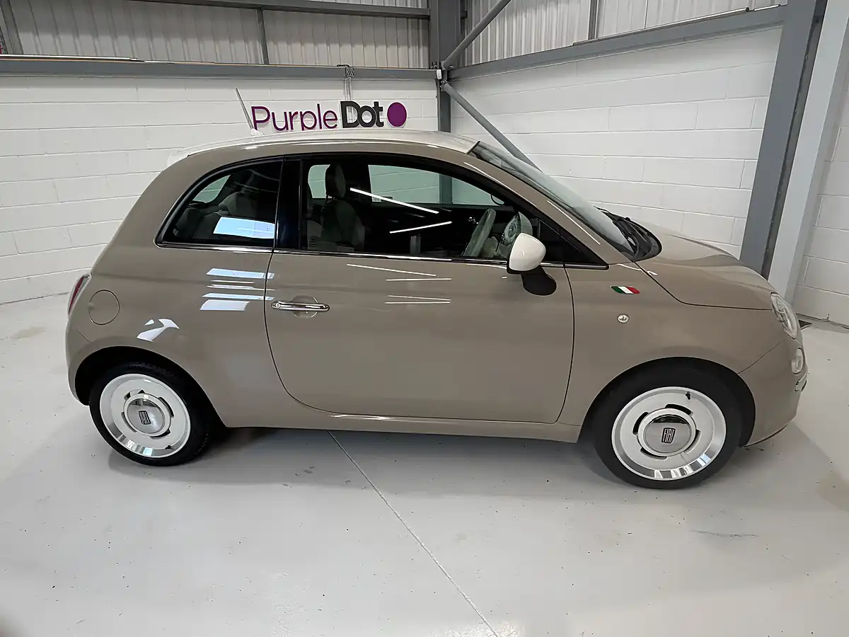 Used 2015 Fiat 500 Vintage 57 Brown - Interior and Exterior details 3