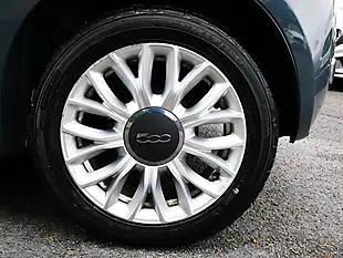 Used 2015 Fiat 500c Lounge Grey - Interior and Exterior details 15