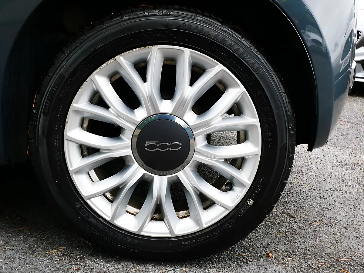 Used 2015 Fiat 500c Lounge Grey - Interior and Exterior details 15