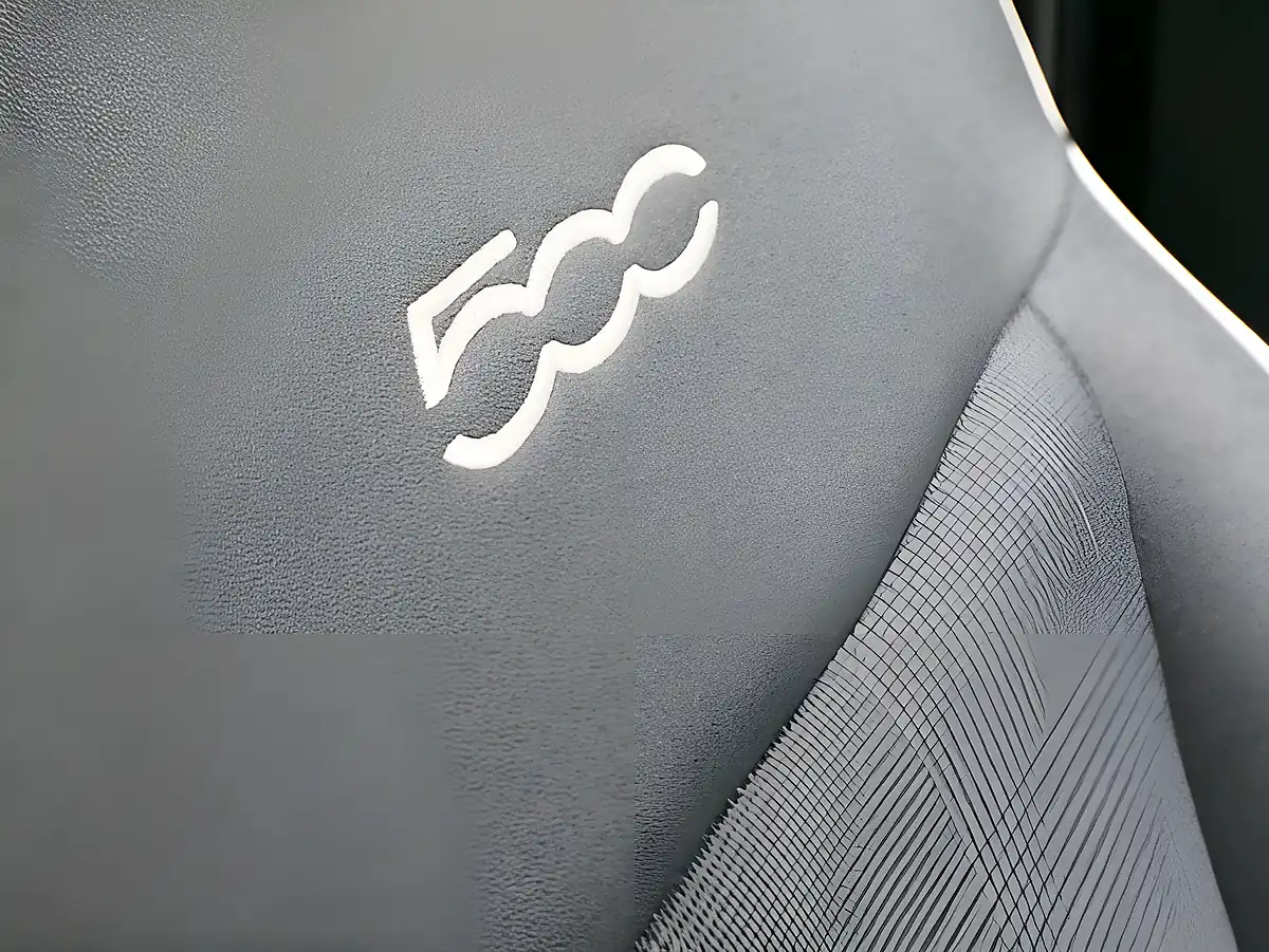 Used 2015 Fiat 500c Lounge Grey - Interior and Exterior details 9