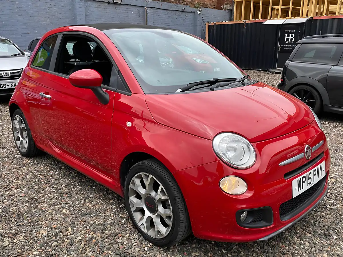 Used 2015 Fiat 500C S Red - Interior and Exterior details 13