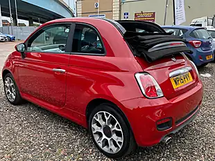 Used 2015 Fiat 500C S Red - Interior and Exterior details 7