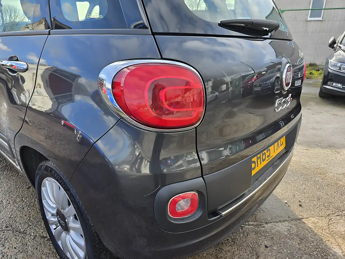 Used 2015 Fiat 500L Pop Star Grey - Interior and Exterior details 17