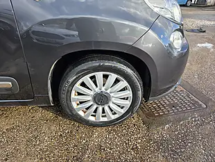 Used 2015 Fiat 500L Pop Star Grey - Interior and Exterior details 18