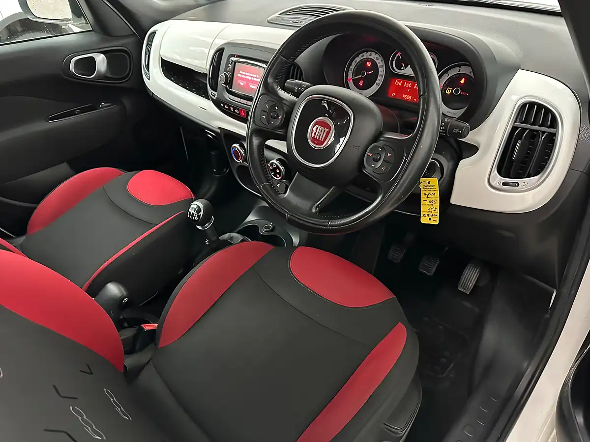 Used 2015 Fiat 500L Pop Star White - Interior and Exterior details 3