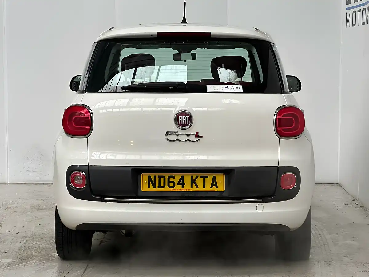 Used 2015 Fiat 500L Pop Star White - Interior and Exterior details 5