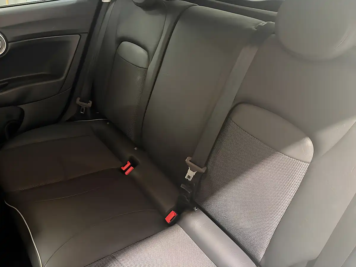 Used 2015 Fiat 500X Cross Amalfi Yellow - Interior and Exterior details 20