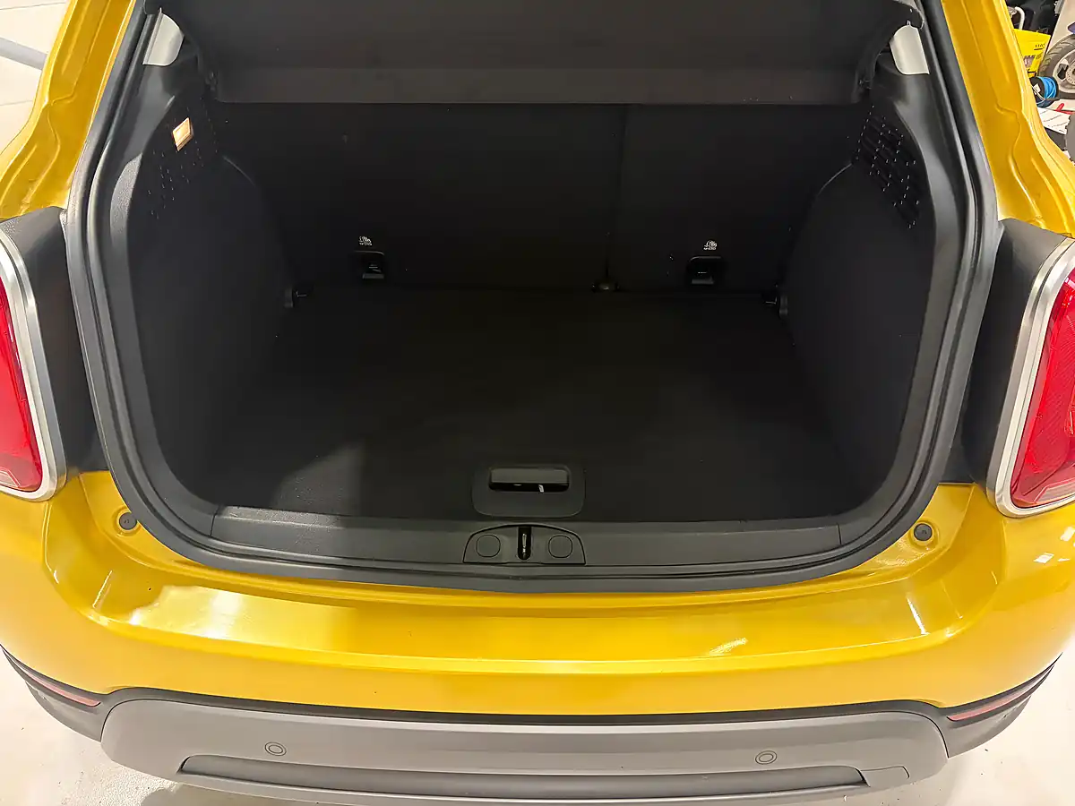 Used 2015 Fiat 500X Cross Amalfi Yellow - Interior and Exterior details 5