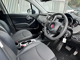 Used 2015 Fiat 500X Cross Blue - Interior and Exterior details 14