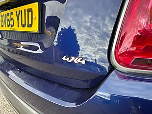 Used 2015 Fiat 500X Cross Blue - Interior and Exterior details 15