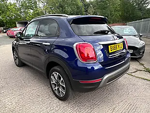 Used 2015 Fiat 500X Cross Blue - Interior and Exterior details 6