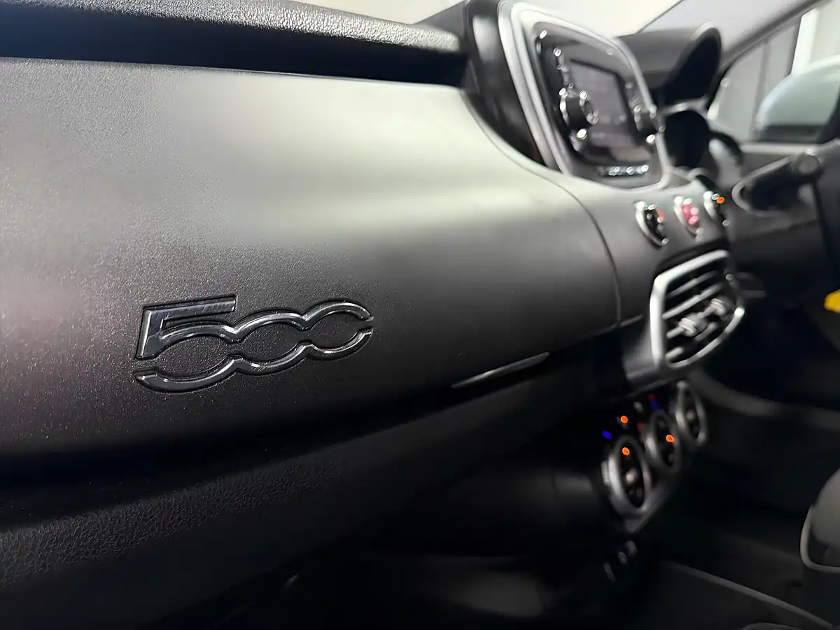 Used 2015 Fiat 500X Cross Grey - Interior and Exterior details 12