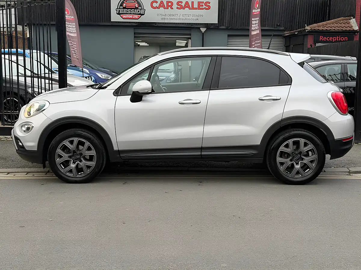 Used 2015 Fiat 500X Cross Grey - Interior and Exterior details 4