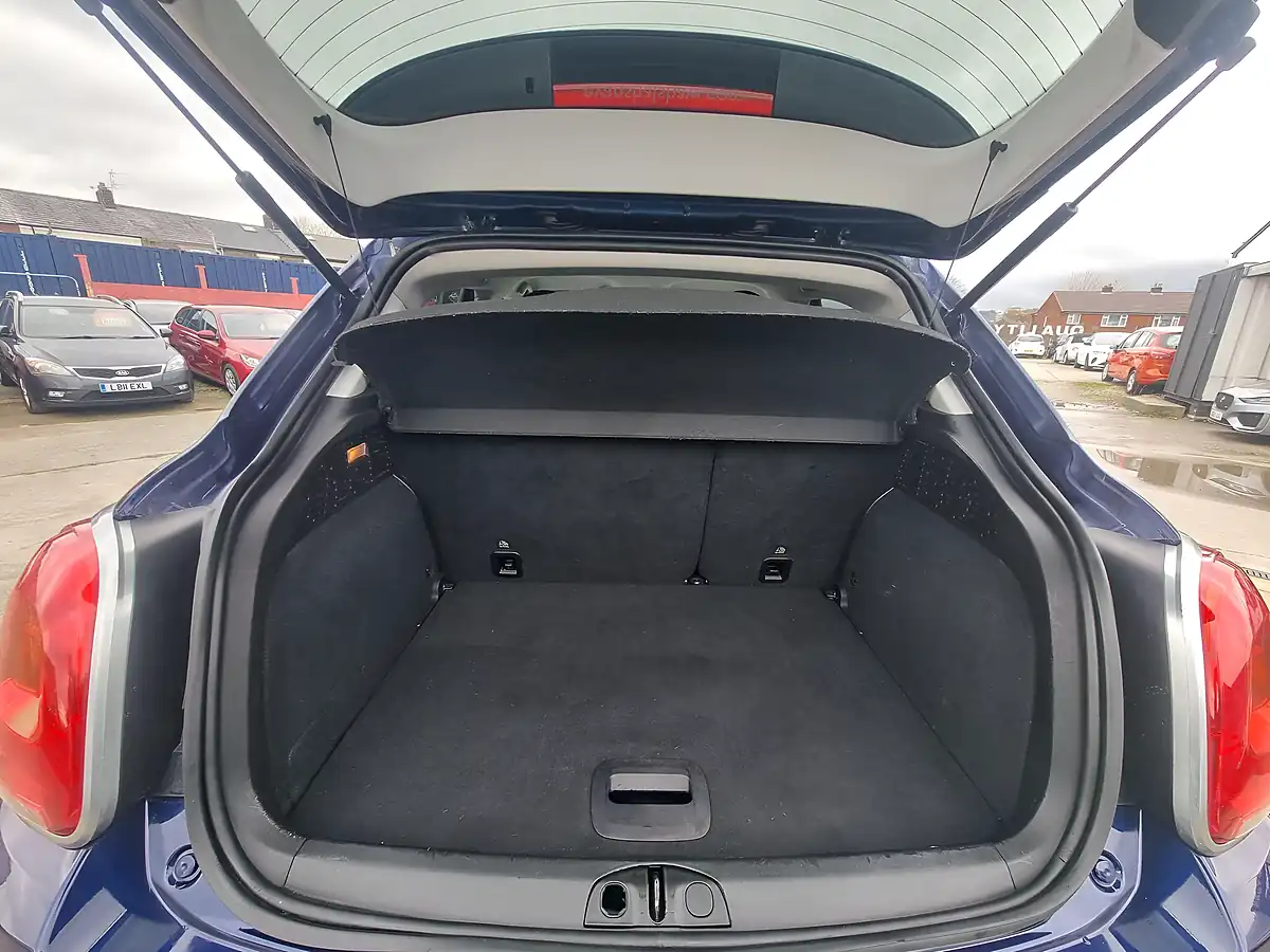 Used 2015 Fiat 500X Cross Plus Blue - Interior and Exterior details 15